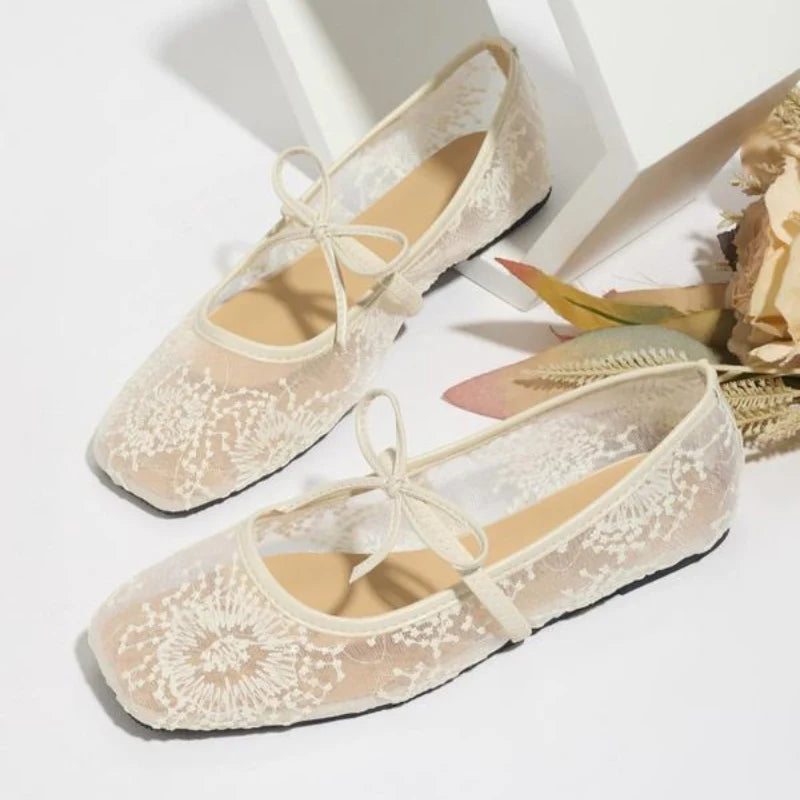Vintage Lace Mary Jane Flats - Breathable Square Toe Walking Shoes with Elegant Bow Accent | Timeless Comfort for Gentle Steps